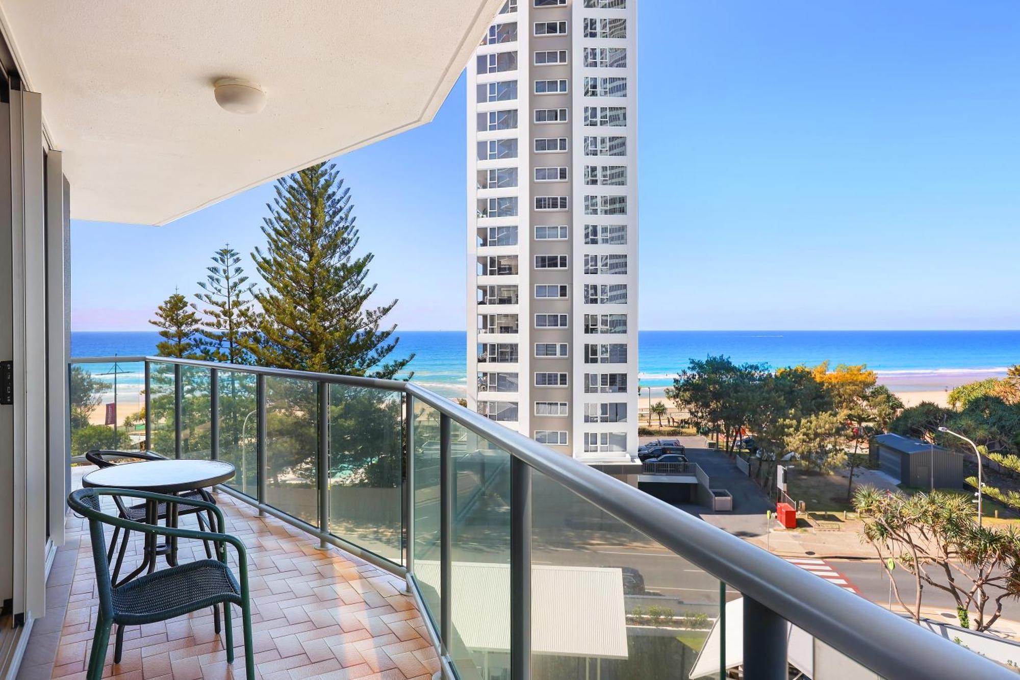 Peninsula Apartments Managed By Gchs Gold Coast Exteriér fotografie